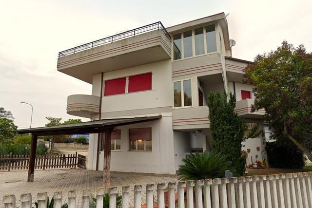 #2639921 Edificio artigianale con uffici e cortile esclusivo in vendita - foto 3