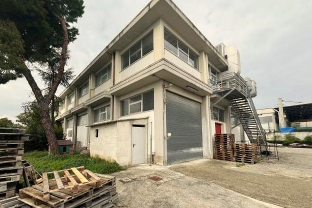 #2639921 Edificio artigianale con uffici e cortile esclusivo in vendita - foto 7