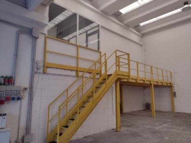 Stabilimenti produttivi in vendita