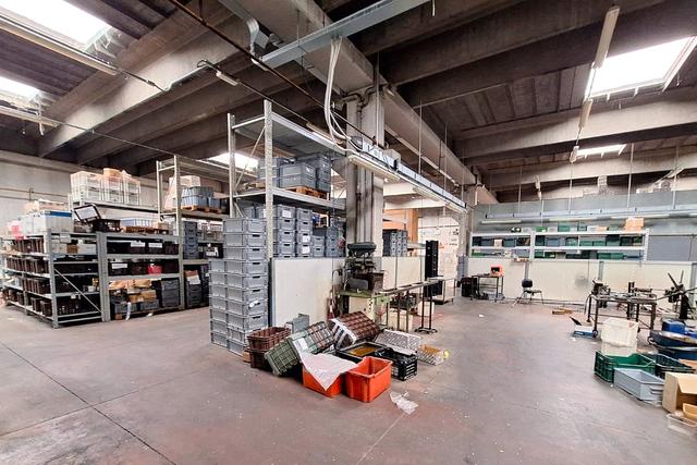 #2638342 Fabbricato industriale con cortile e accessori in vendita - foto 11