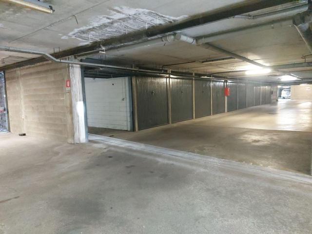 Posti auto in vendita