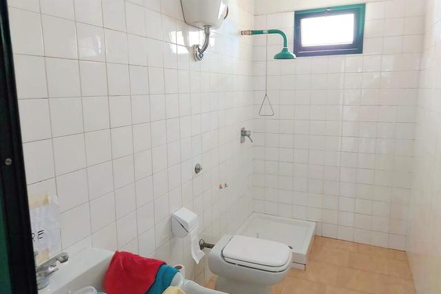 #20405 Complesso artigianale con cortile e pertinenze in vendita - foto 5