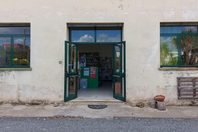 #20405 Complesso artigianale con cortile e pertinenze in vendita - foto 4