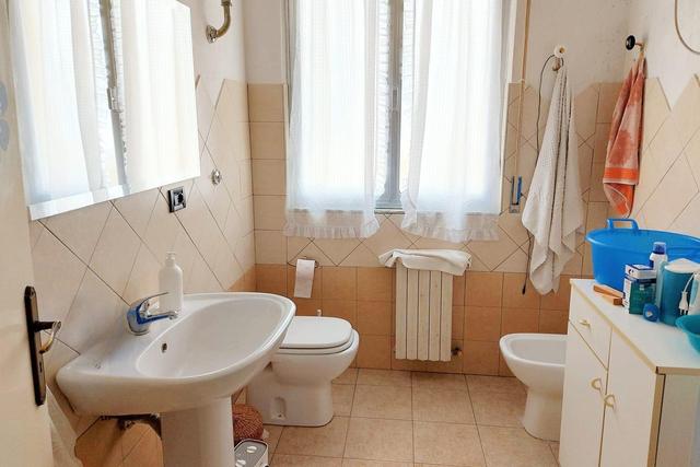 #20405 Complesso artigianale con cortile e pertinenze in vendita - foto 17