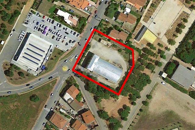 #20405 Complesso artigianale con cortile e pertinenze in vendita - foto 23