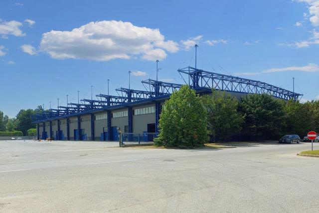 Magazzini in vendita
