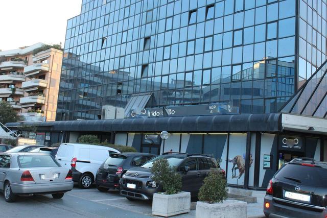 Posti auto in vendita