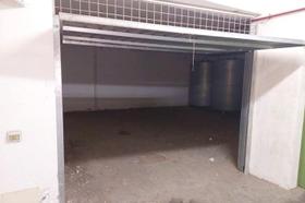 Garage in vendita