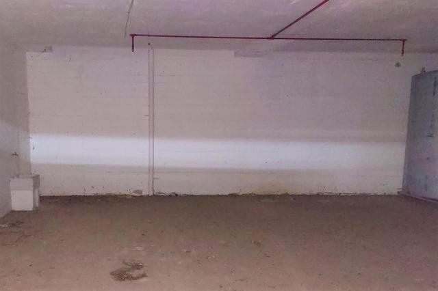 Garage in vendita