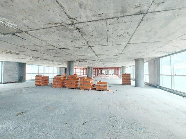 #23899 Porzione di complesso polifunzionale in vendita - foto 12