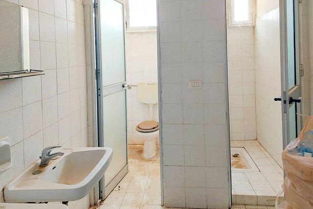 Stabilimenti produttivi in vendita