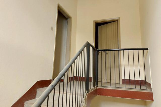 #21460 Complesso artigianale con cortile e pertinenze in vendita - foto 6