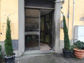 Uffici entro 500 mq in vendita