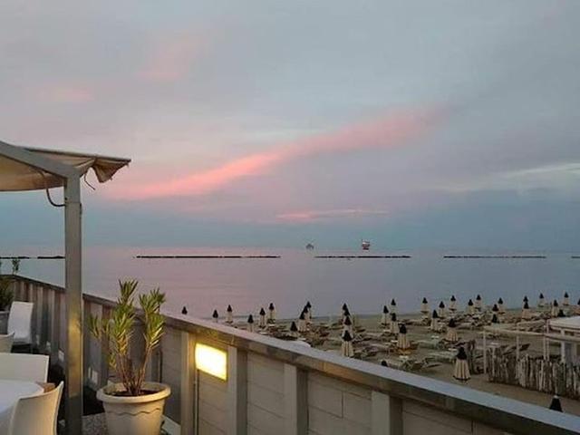 Complessi commerciali in vendita