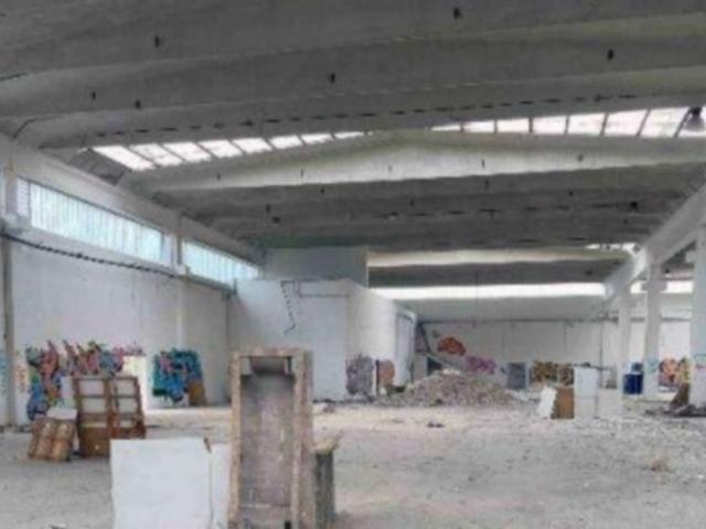 #2537498 Ampio capannone con zona ufﬁci in vendita - foto 14