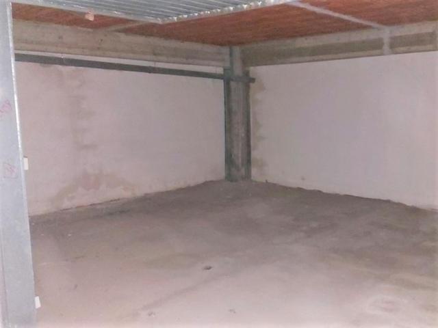 Garage in vendita