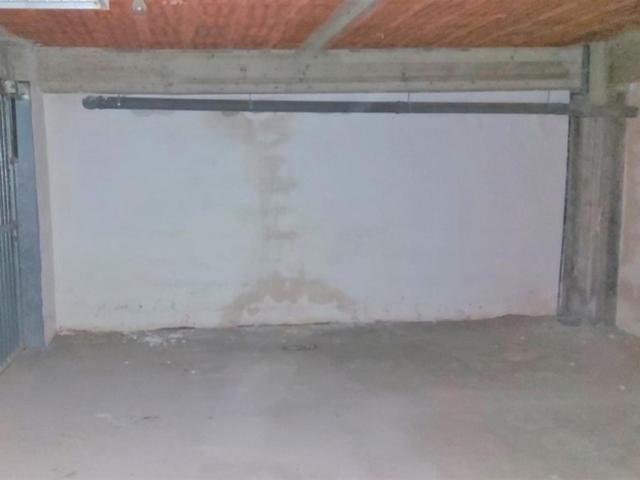 Garage in vendita