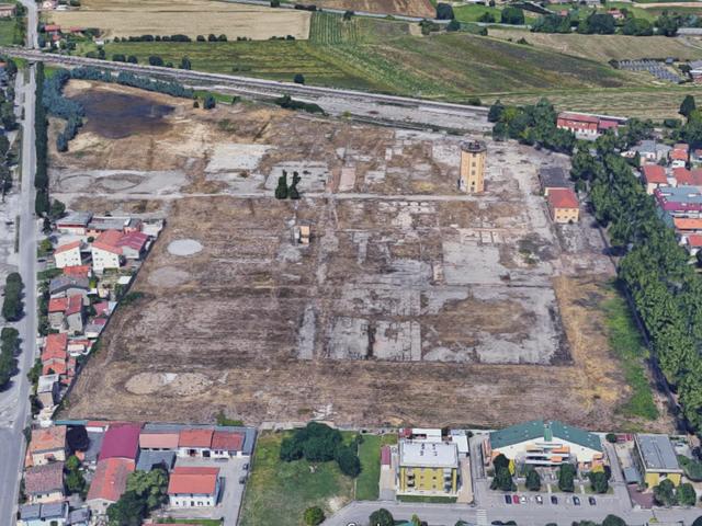 #18999 Terreno edificabile 104.000 mq in vendita - foto 3