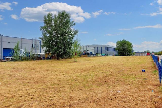 #21468 Terreno edificabile di 4832 mq in vendita - foto 1