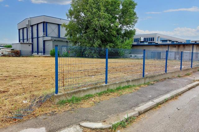 #21468 Terreno edificabile di 4832 mq in vendita - foto 3
