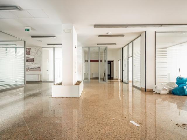 #2537549 Ampio immobile direzionale in vendita - foto 11
