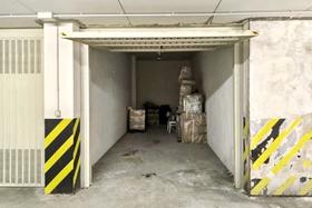 Garage in vendita