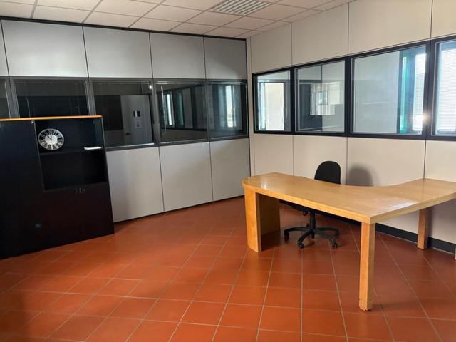 #2537098 Immobile polifunzionale fronte autostrada – Ottimo stato e alta redditività In vendita – Compendio immobiliare ad alta visibilità in posizione strategica in vendita - foto 5