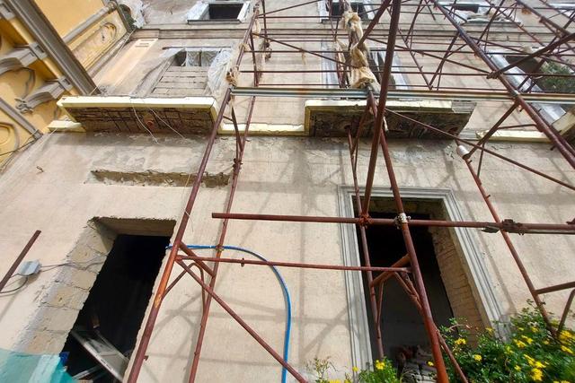 Palazzi in vendita