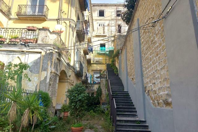 Palazzi in vendita