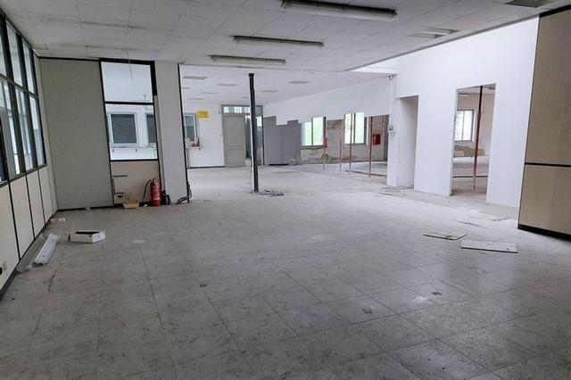 #14899 Capannone e corte in comparto artigianale in vendita - foto 17