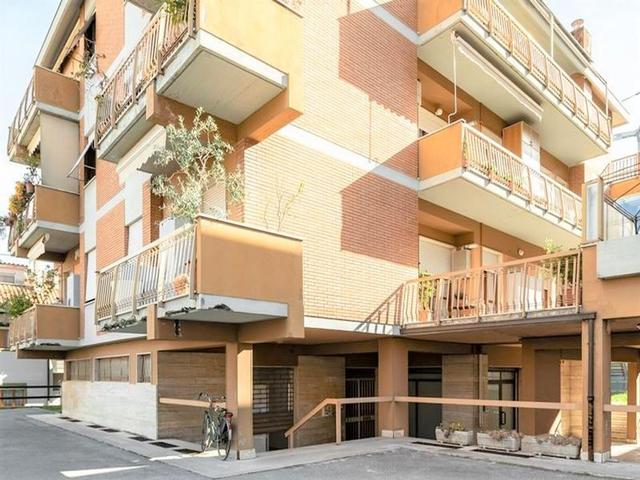 #14667 Tre negozi in complesso condominiale in vendita - foto 6