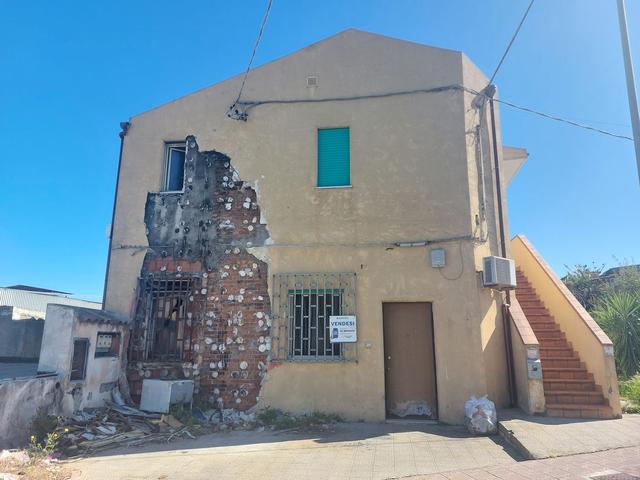 #2638878 Deposito al piano terra in vendita - foto 1