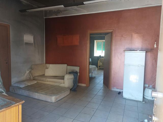 #2638878 Deposito al piano terra in vendita - foto 3
