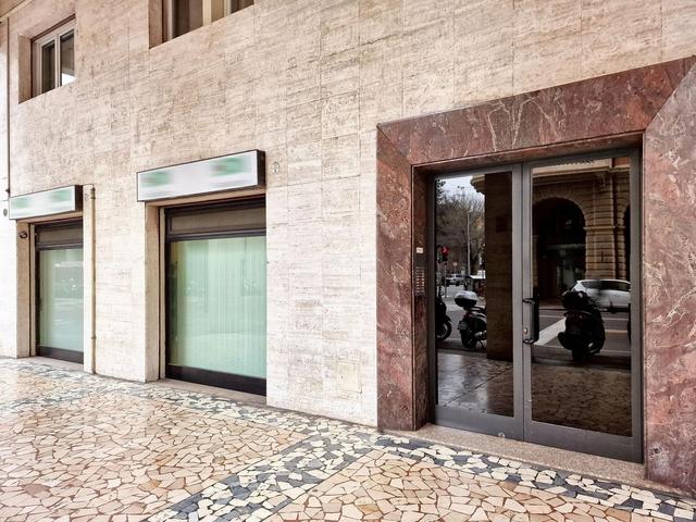 #22999 Ufficio al piano terra con archivio al seminterrato a reddito garantito in vendita - foto 17