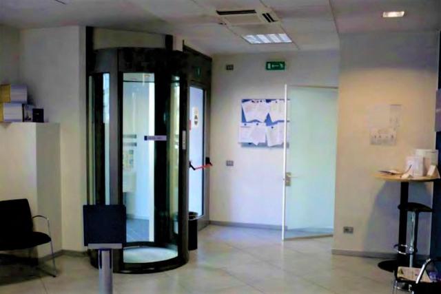 #19653 Locali adibiti ad istituto di credito in vendita - foto 5