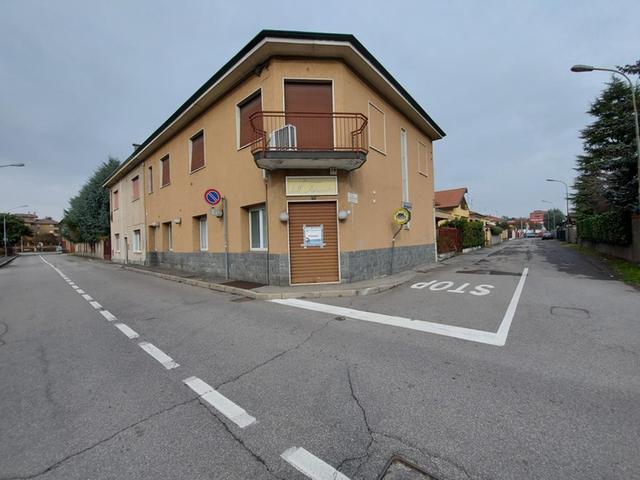 Negozi in vendita