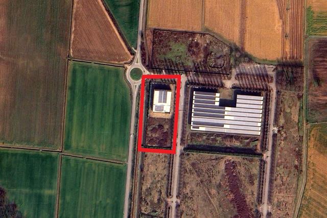 #2537306 Capannone per deposito e terreno esclusivo in vendita - foto 21