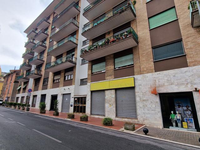 #2536550 Negozio in zona residenziale in vendita - foto 7