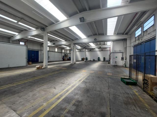 Stabilimenti produttivi in vendita