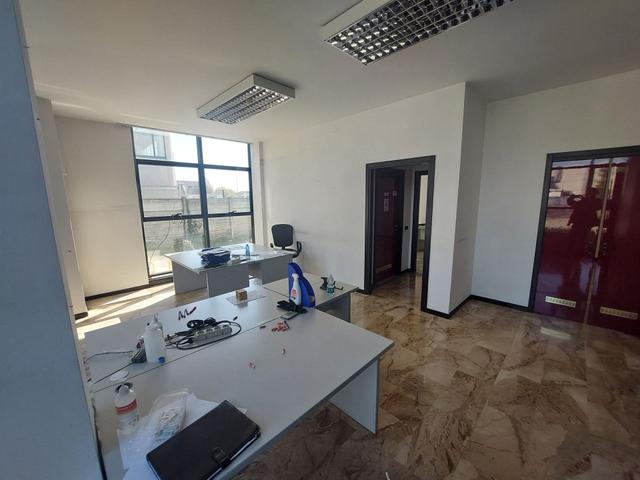 #2639020 Capannone con uffici e ampio piazzale in vendita - foto 39