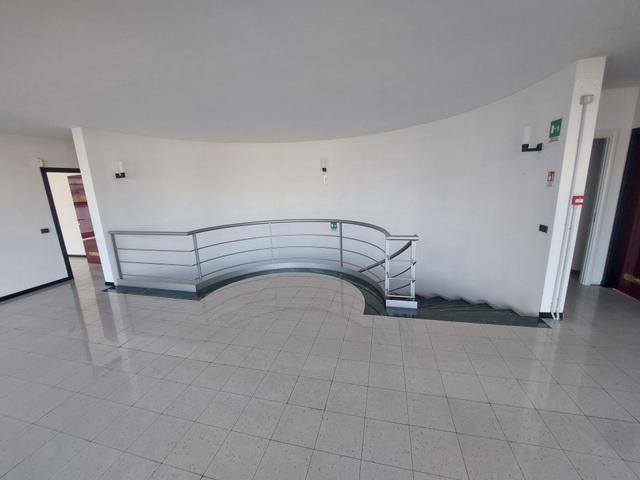 Stabilimenti produttivi in vendita