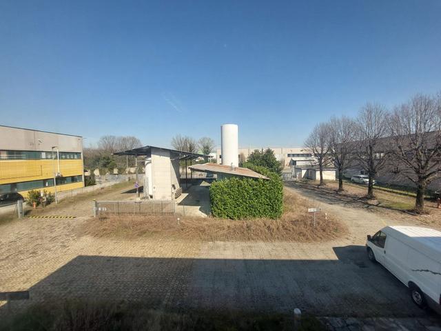 Stabilimenti produttivi in vendita