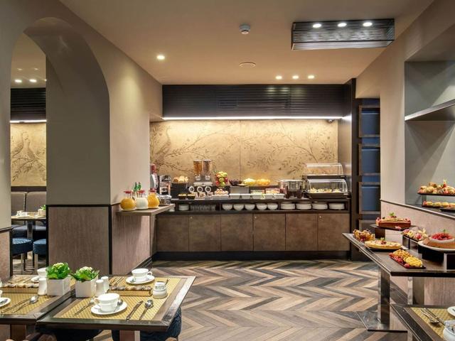 Campi sportivi in vendita