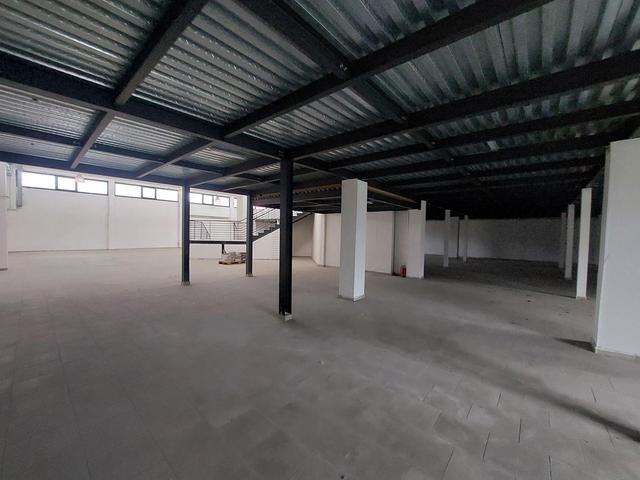 #24986 Fabbricato commerciale su due livelli in vendita - foto 4