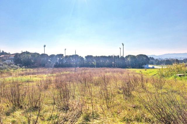#25500 Terreno edificabile di 5.410 mq in vendita - foto 4