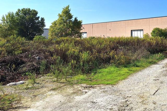 #24564 Appezzamento edificabile in zona produttiva in vendita - foto 1