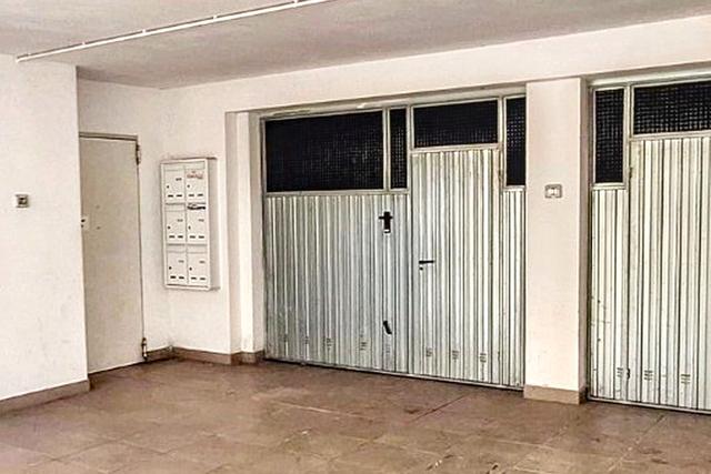 Garage in vendita