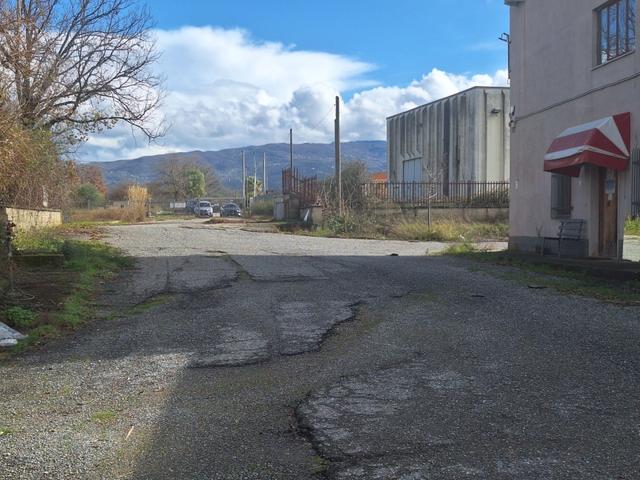 Stabilimenti produttivi in vendita