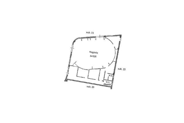 #26137 Negozio con parcheggio e cantina in complesso commerciale in vendita - foto 5