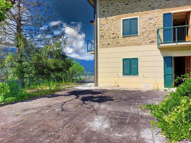 #21602 Fabbricato direzionale con residenza e servizi in vendita - foto 19
